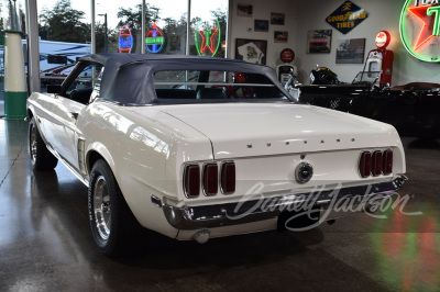 1969 FORD MUSTANG CONVERTIBLE - 2