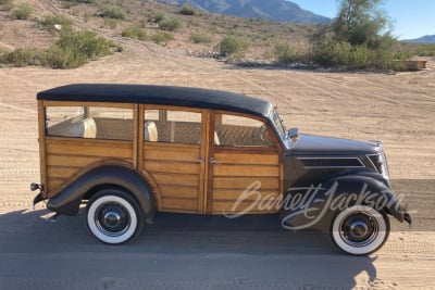 1937 FORD MODEL 78 WOODY SEDAN - 5