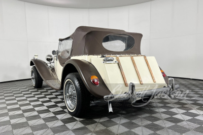 1937 JAGUAR SS 100 ROADSTER RE-CREATION - 6