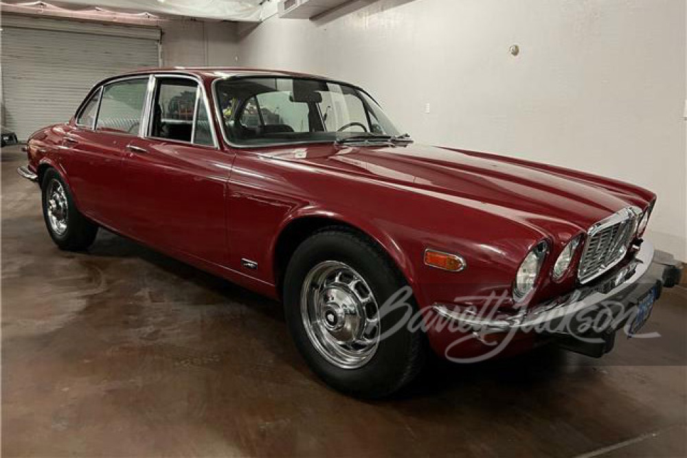 1974 JAGUAR XJ6L