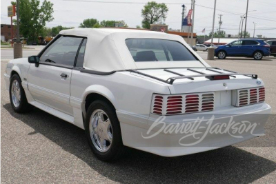 1992 FORD MUSTANG GT CONVERTIBLE - 2