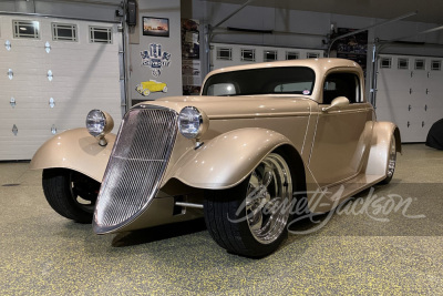 1933 FORD 3-WINDOW CUSTOM COUPE - 6