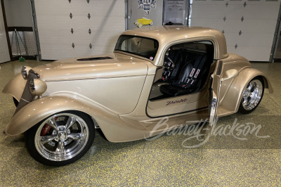 1933 FORD 3-WINDOW CUSTOM COUPE - 10