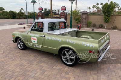 1970 CHEVROLET C10 CUSTOM PICKUP - 2