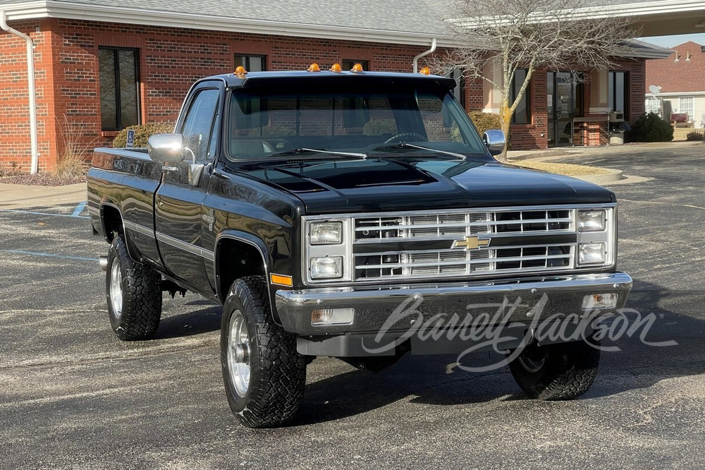 1984 CHEVROLET K20 CUSTOM PICKUP