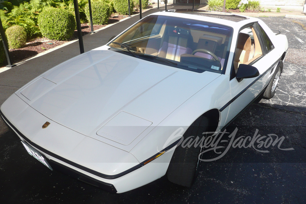 1984 PONTIAC FIERO SE