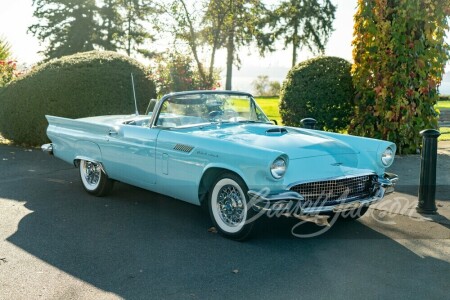 1957 FORD THUNDERBIRD CONVERTIBLE