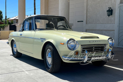 1969 DATSUN 1600 CONVERTIBLE - 11