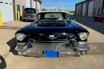 1957 CADILLAC ELDORADO BIARRITZ CONVERTIBLE - 6