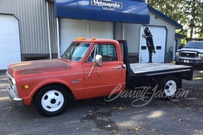 1969 CHEVROLET C30 FLATBED TRUCK - 5