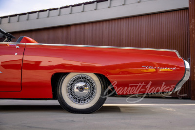 1963 FORD THUNDERBIRD CONVERTIBLE - 17