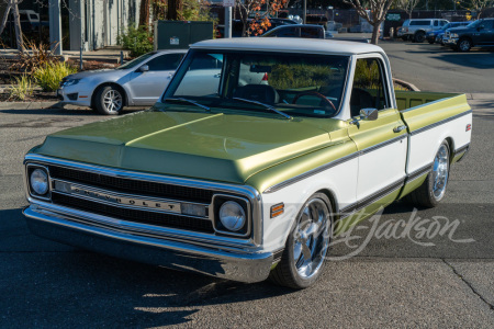 1972 CHEVROLET C10 CUSTOM PICKUP