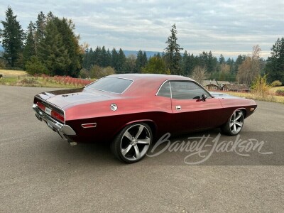 1970 DODGE CHALLENGER CUSTOM COUPE - 17