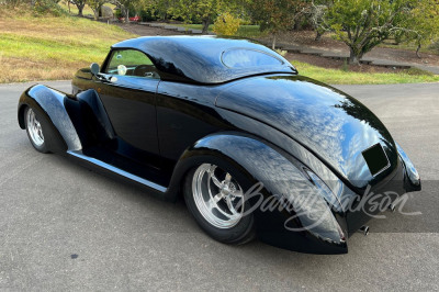 1939 FORD CUSTOM ROADSTER - 13