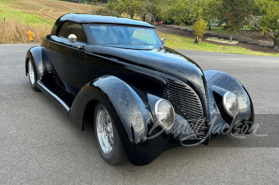 1939 FORD CUSTOM ROADSTER - 16