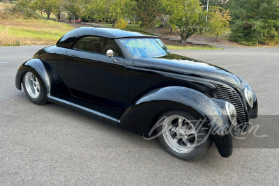 1939 FORD CUSTOM ROADSTER - 18