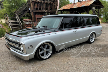 1970 CHEVROLET SUBURBAN CUSTOM SUV