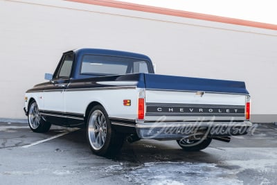 1970 CHEVROLET C10 CUSTOM PICKUP - 2