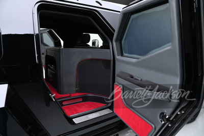 2011 FORD F-550 CUSTOM SUV - 35