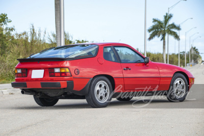 1988 PORSCHE 924S - 2