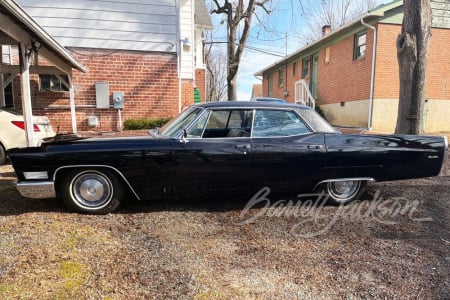 1967 CADILLAC DE VILLE