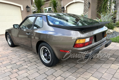 1983 PORSCHE 944 - 23