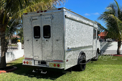 1989 GMC 3500 CUSTOM BOX VAN - 2