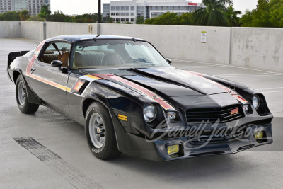 1980 CHEVROLET CAMARO Z/28 HUGGER EDITION - 8