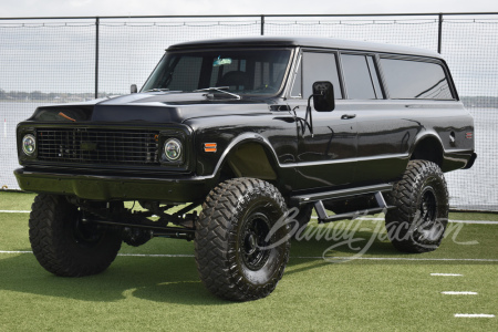 1971 CHEVROLET SUBURBAN CUSTOM SUV