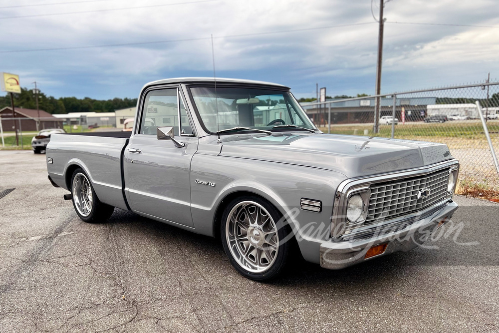 1971 CHEVROLET C10 CUSTOM PICKUP