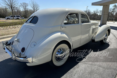 1937 CORD WESTCHESTER - 2