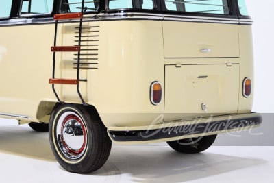 1973 VOLKSWAGEN TYPE II 23-WINDOW MICROBUS RE-CREATION - 17