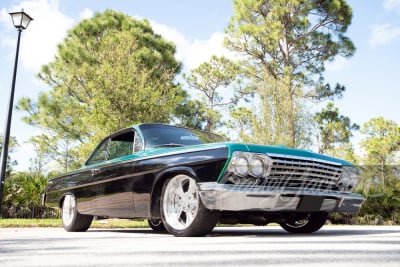 1962 CHEVROLET BEL AIR CUSTOM BUBBLE TOP - 32