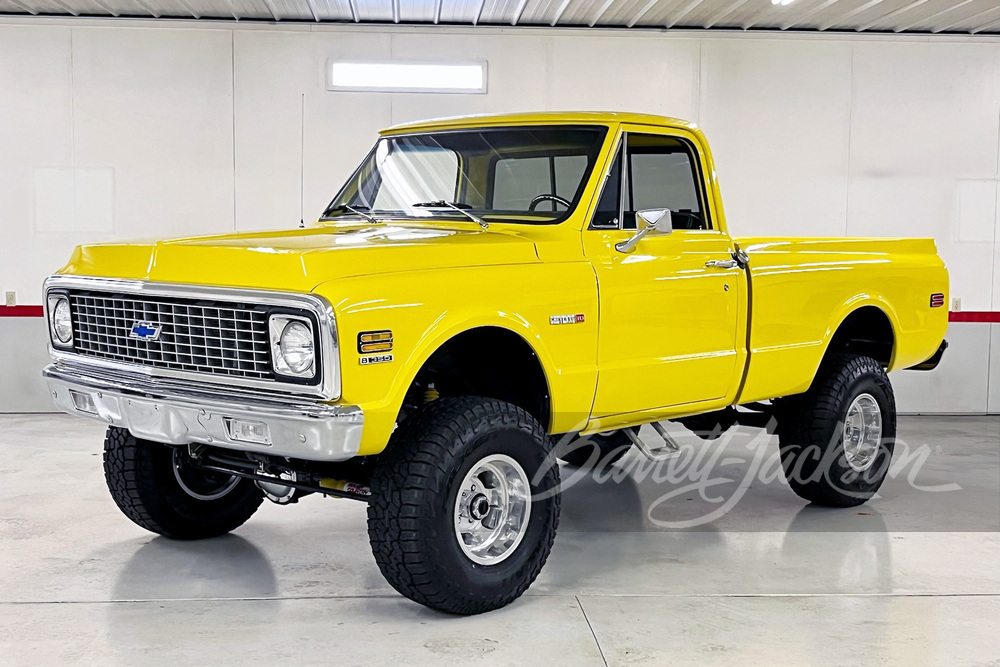 Lot 422 1972 CHEVROLET K10 CHEYENNE SUPER CUSTOM PICKUP