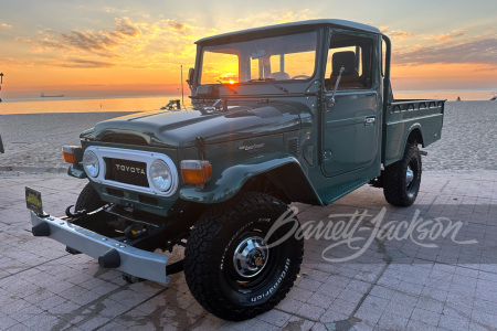 1977 TOYOTA LAND CRUISER FJ45 PICKUP