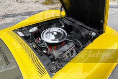 1972 CHEVROLET CORVETTE T-TOP COUPE - 3