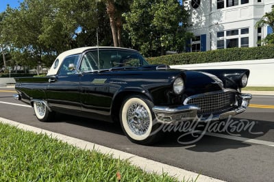 1957 FORD THUNDERBIRD CONVERTIBLE - 15