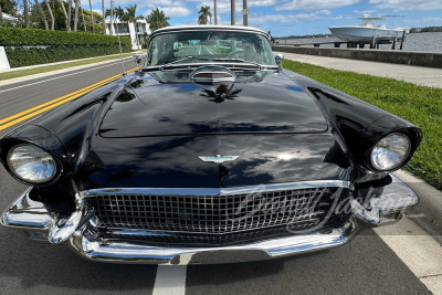 1957 FORD THUNDERBIRD CONVERTIBLE - 25