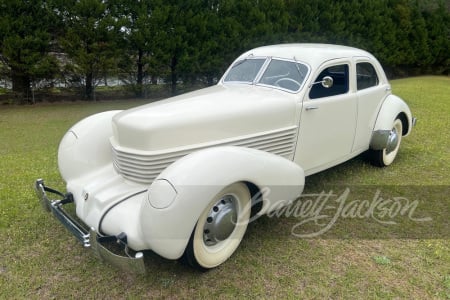 1937 CORD 812 WESTCHESTER SEDAN