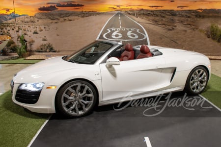 2011 AUDI R8 SPYDER