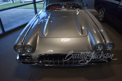 1961 CHEVROLET CORVETTE CUSTOM CONVERTIBLE - 13