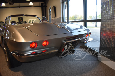 1961 CHEVROLET CORVETTE CUSTOM CONVERTIBLE - 16