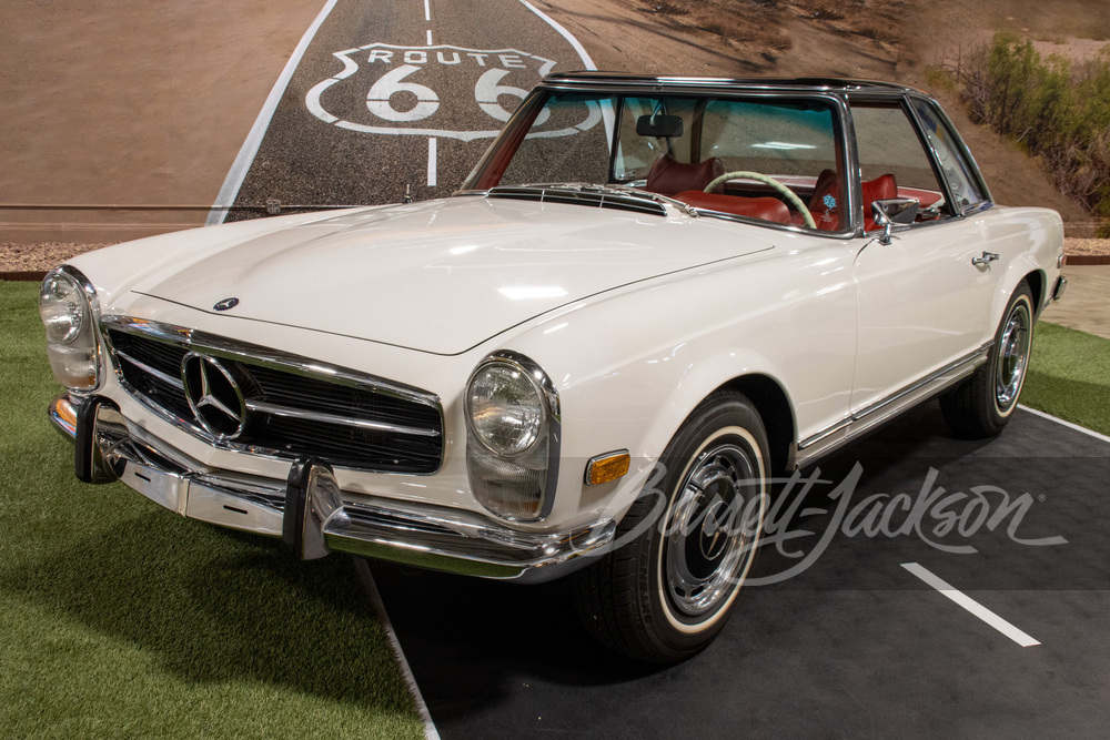 1969 MERCEDES-BENZ 280SL ROADSTER