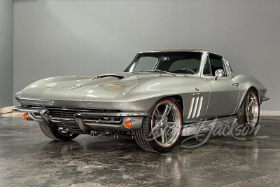 1963 CHEVROLET CORVETTE SPLIT-WINDOW CUSTOM COUPE - 10