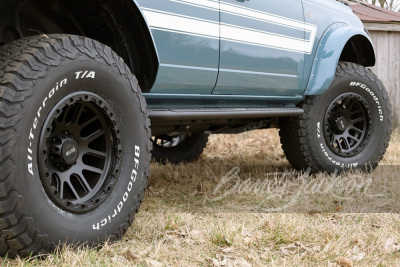 2022 FORD BRONCO CUSTOM SUV - 9