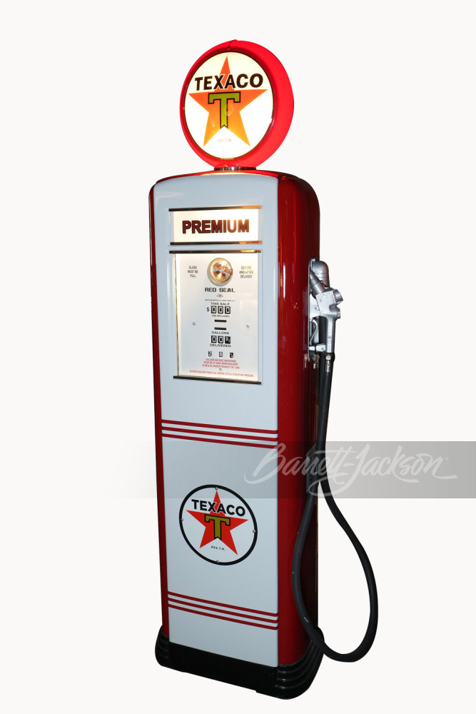 1939 TEXACO OIL NEPTUNE MODEL 855 GAS PUMP