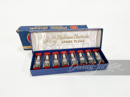 1950S AC PLATINUM ELECTRODE SPARK PLUGS DISPLAY BOX