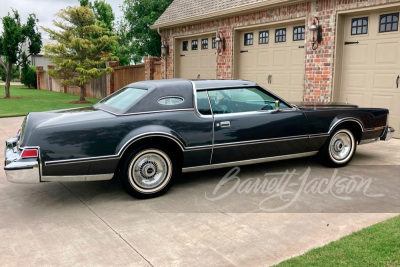 1976 LINCOLN CONTINENTAL MARK IV - 2