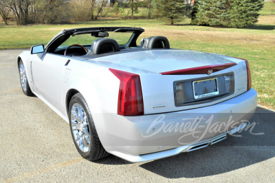 2009 CADILLAC XLR CONVERTIBLE - 11