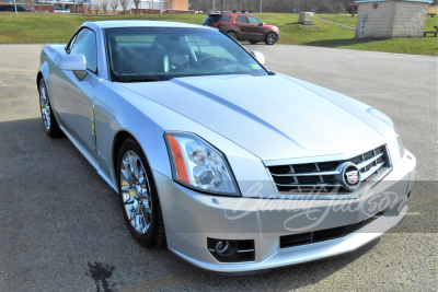 2009 CADILLAC XLR CONVERTIBLE - 16